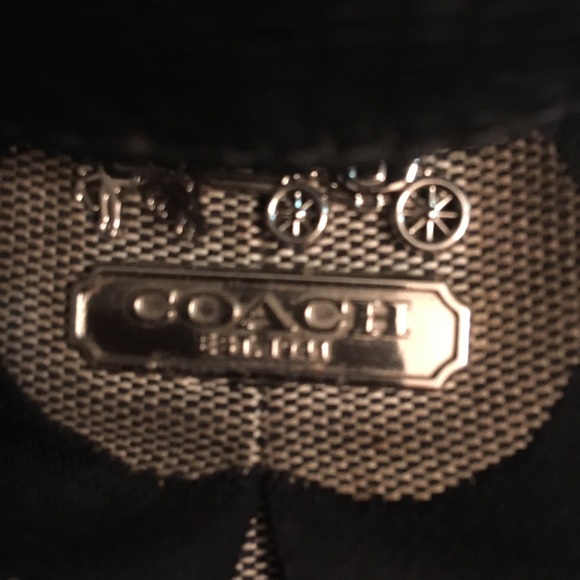 Coach signature Hobo Bag with purple lining - Picture 2 of 5
